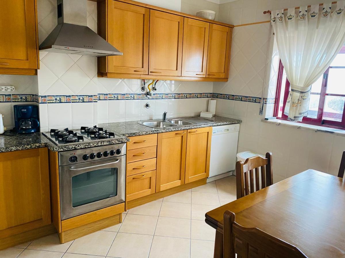 Swordfish Beach Apartment Peniche Kültér fotó